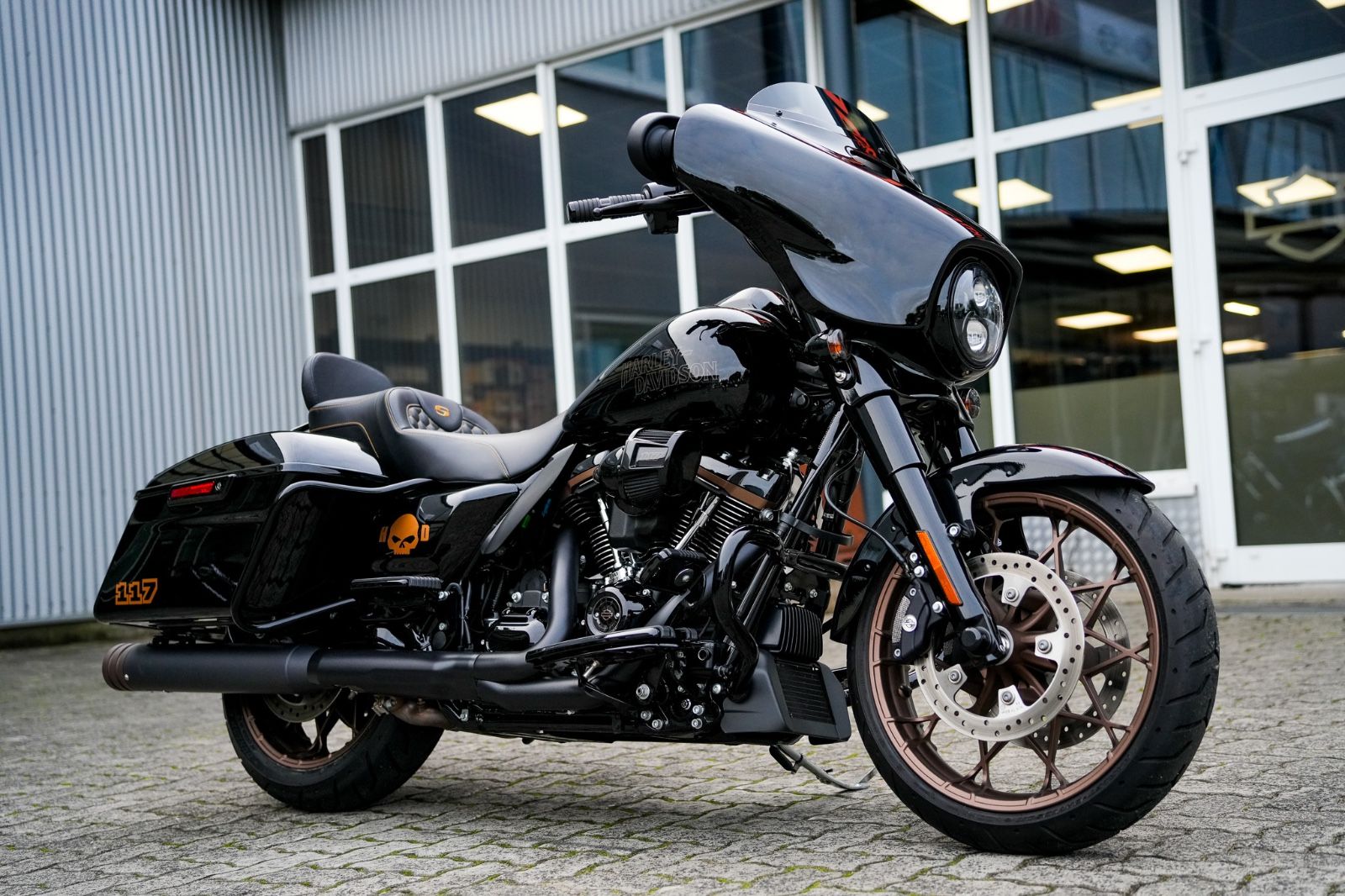 Fahrzeugabbildung Harley-Davidson FLHXST Street Glide ST 117 cui - Kesstech