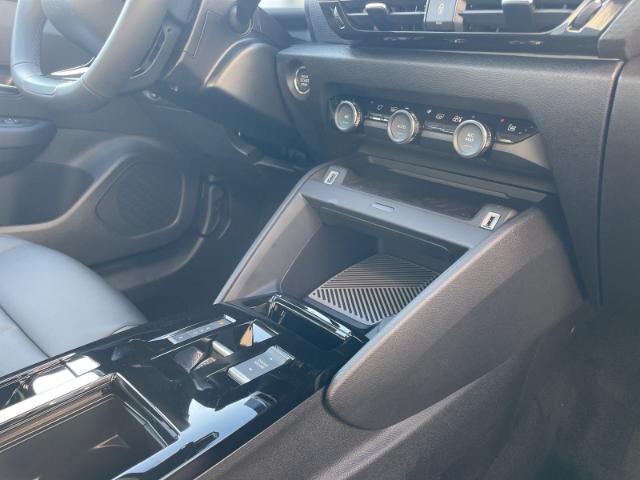 Citroën e-C4 Max Elektromotor Digitales Cockpit LED Mehr