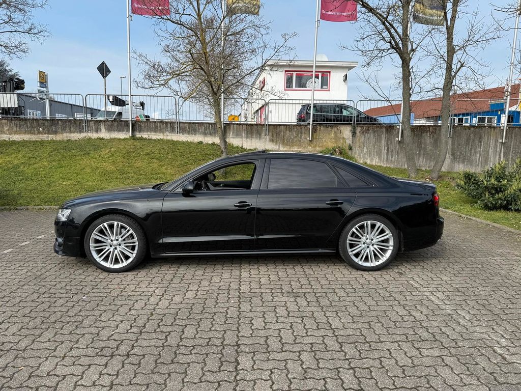 Image of Audi A8