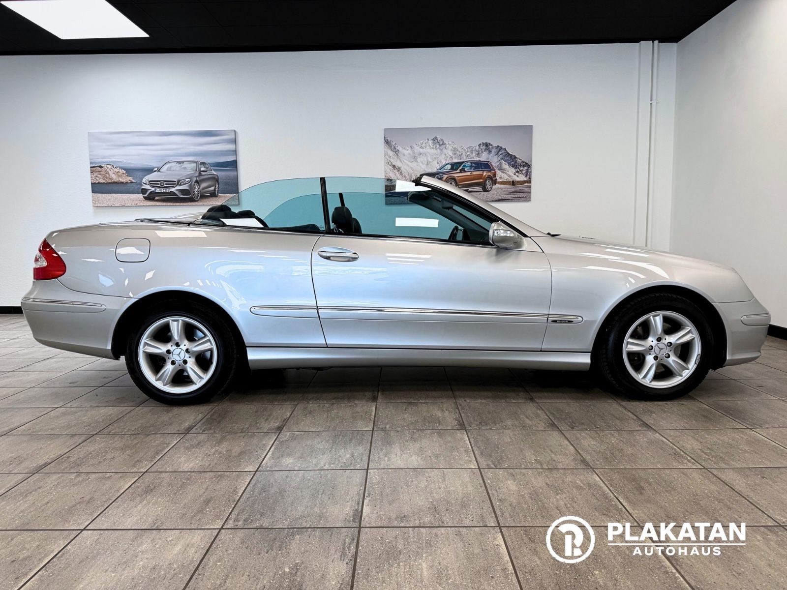 Fahrzeugabbildung Mercedes-Benz CLK 200 Cabrio Leder Memory Bi-Xenon MB-Service
