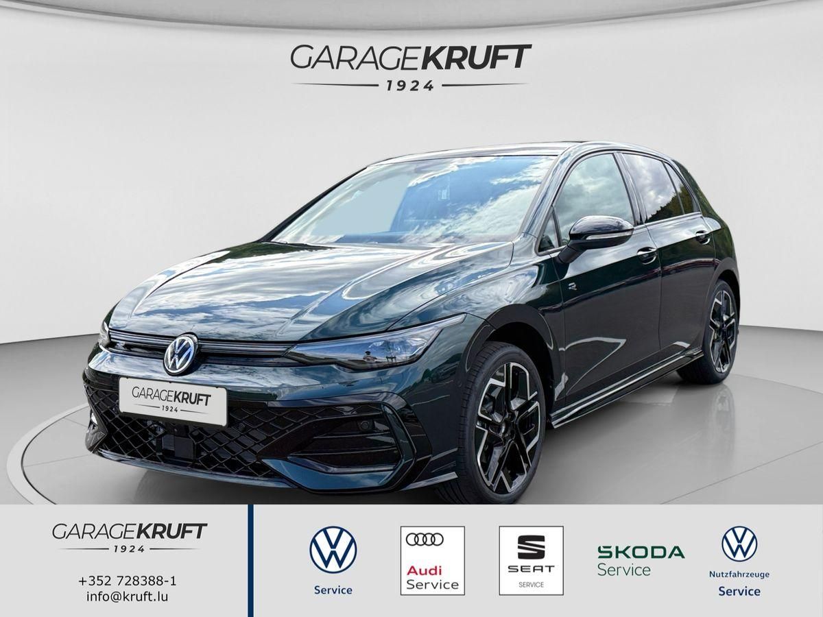 Volkswagen Golf 1.5 eTSI R-Line - Kamera, Pano, Navi