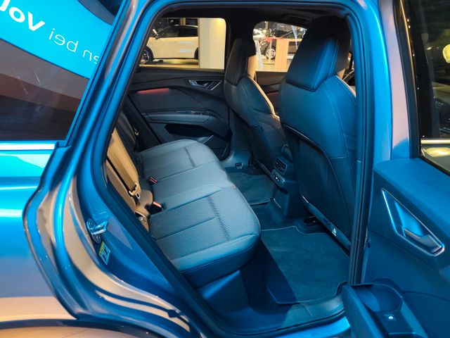 Q4 e-tron 40 *S-line*Panorama*ACC*Kamera*