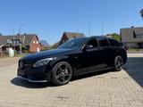 Mercedes-Benz C 450 AMG 4MATIC T Autom. AMG - Mercedes-Benz C 450 AMG aus 2015