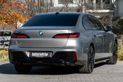 BMW 740 – 4 / 31