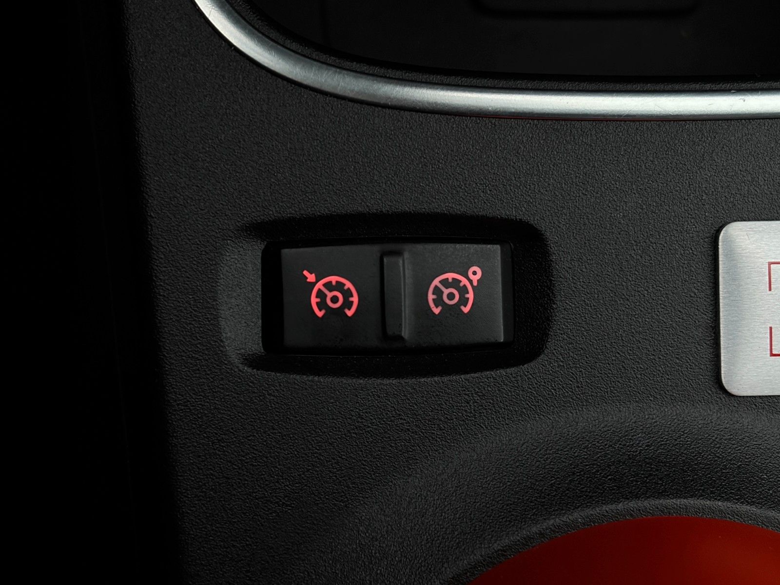 Fahrzeugabbildung Renault Twingo Vibes E Temp SHZ PDC R-Kam CarPlay Quarz