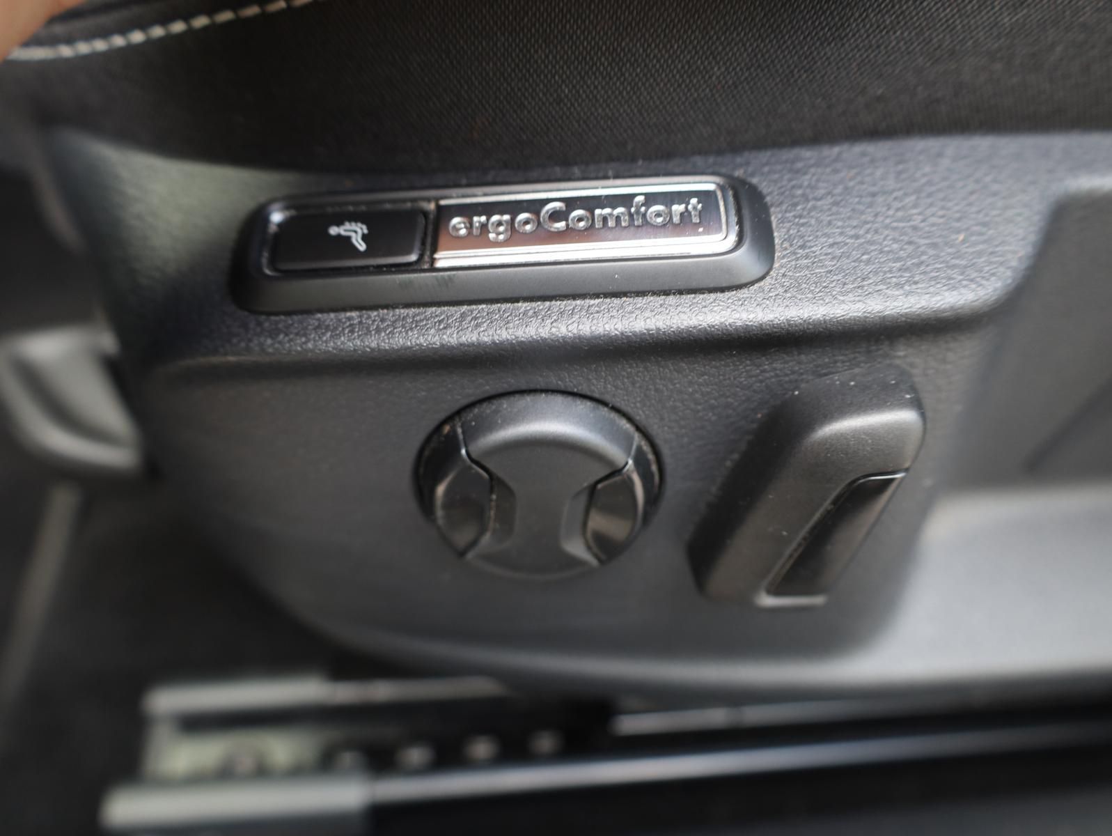 Volkswagen Passat 2.0 TSI Business*DAB*Kamera*18", миниатюра 14