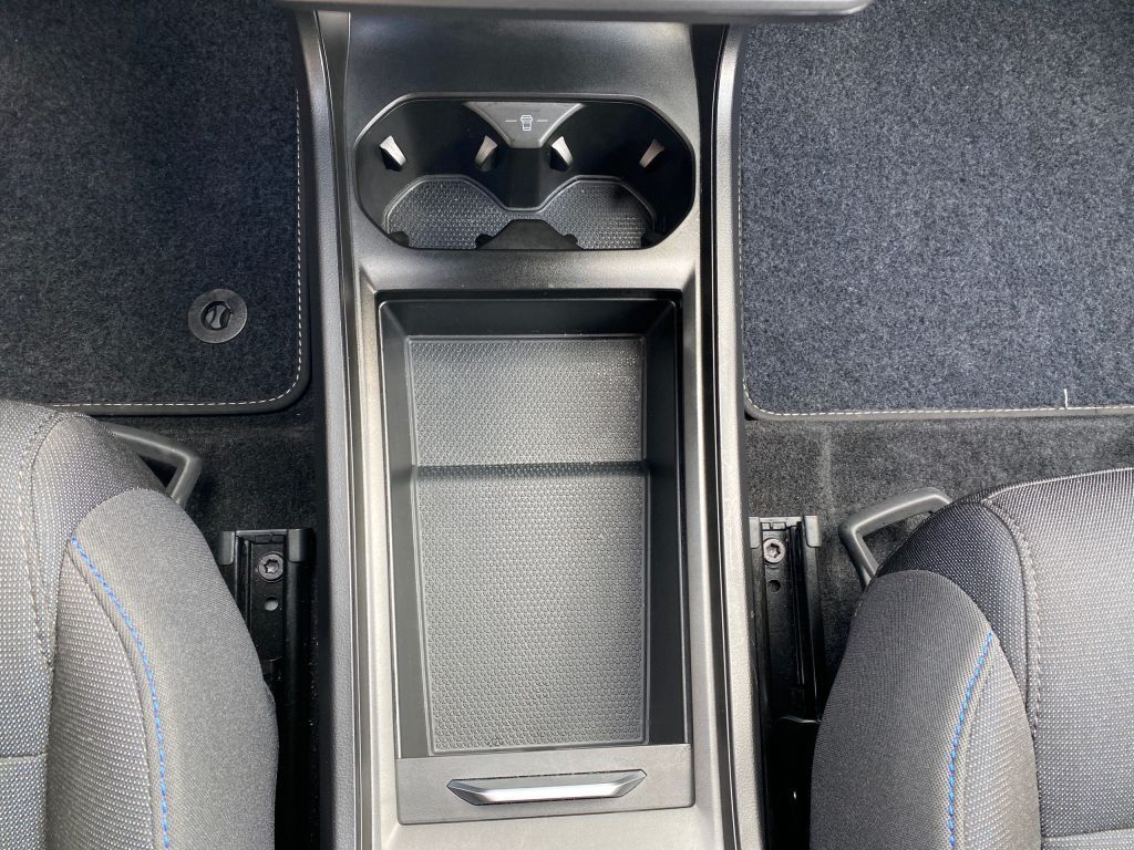 Fahrzeugabbildung MG MG4 Standard *Allwetter*Parksensor*Klimaautom*