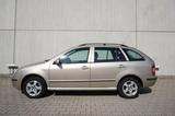 Skoda Fabia Combi AHK Radio Klima Tempomat - Skoda Fabia aus 2006: Kombi