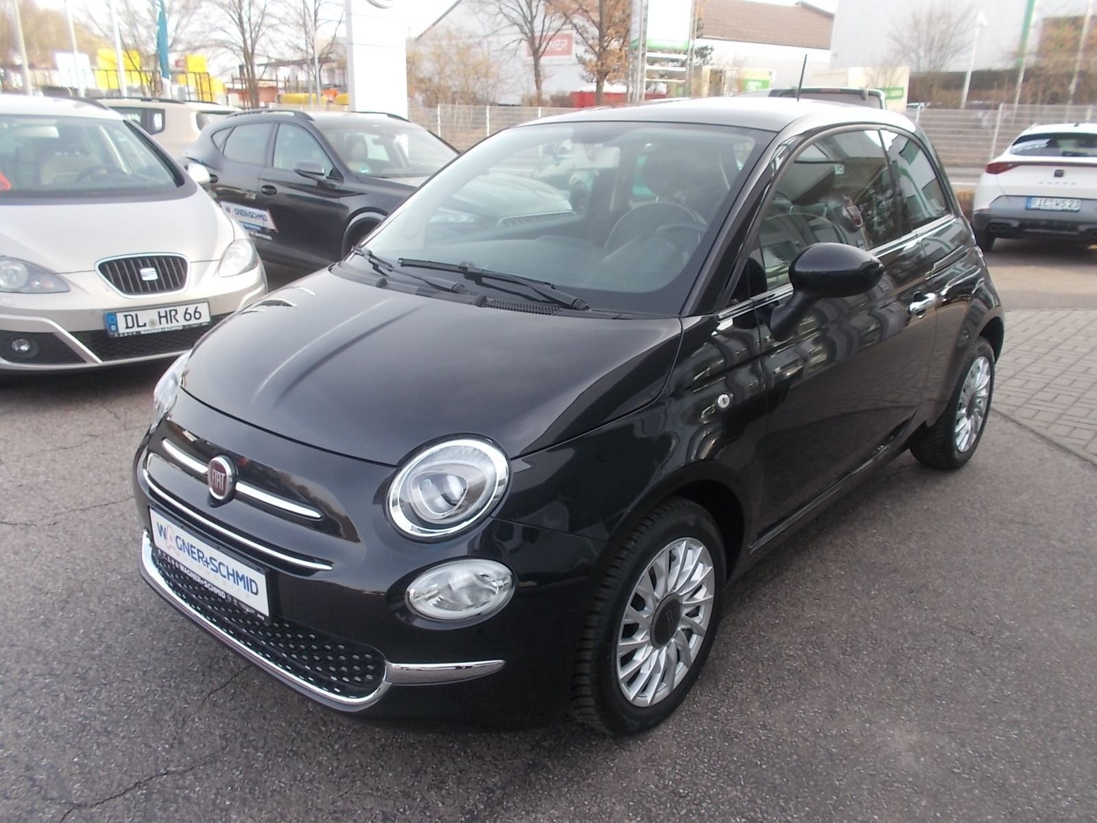 Fahrzeugabbildung Fiat 500 Lounge 1.2 8V
