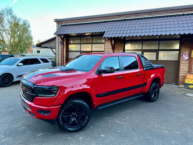 Dodge V8*LIFT*4X4*OFF-ROAD*BÜGEL*AHK*NAVI*LED*GARANTIE