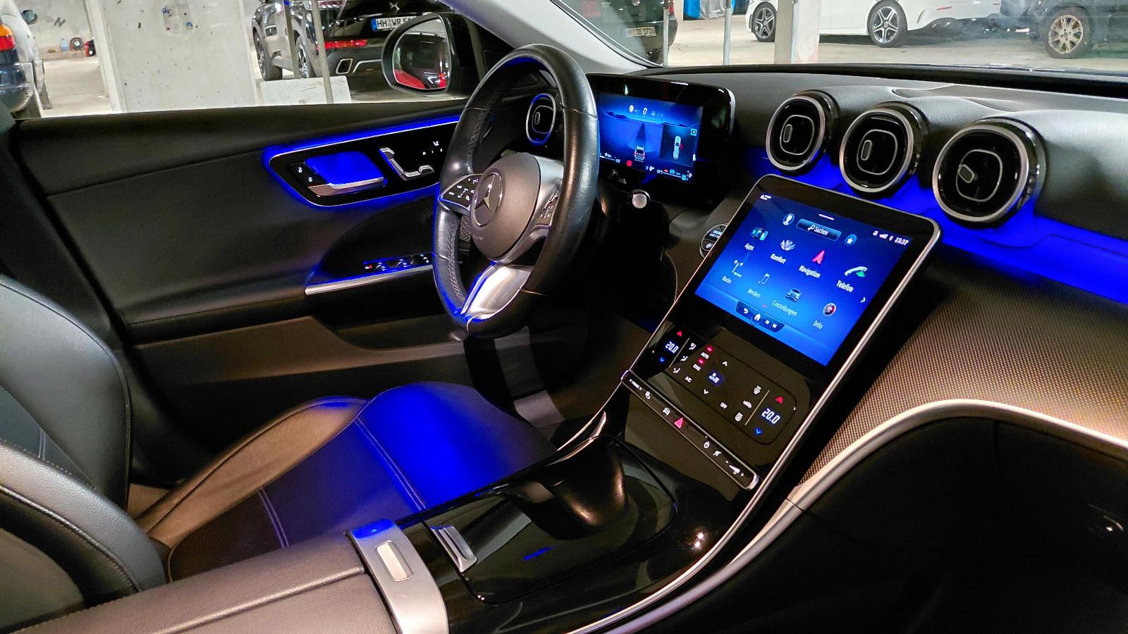Mercedes-Benz C 300 T d *Leder*Massage*Distronic*Digital Light