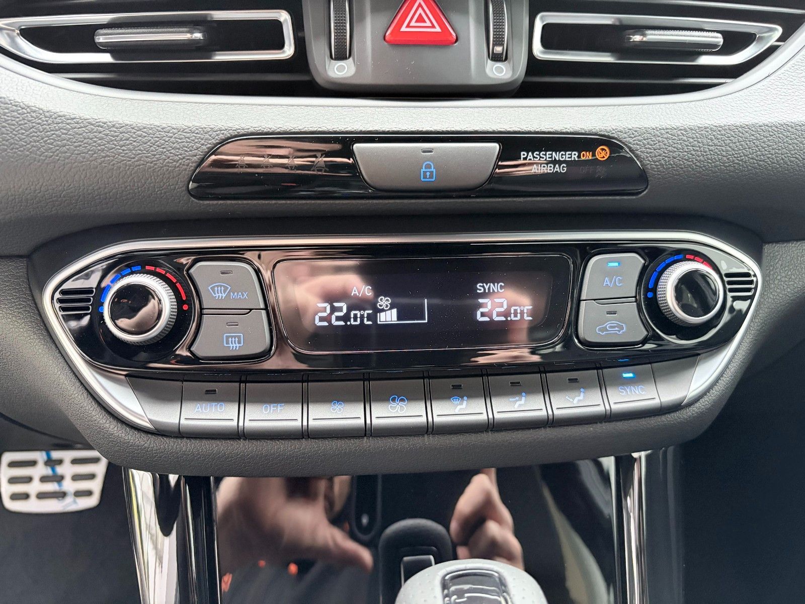 Fahrzeugabbildung Hyundai i30 cw 1.6 T-GDI N Line Kamera,LED,Navi,SHZ,PDC