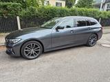BMW 320d xDrive Touring Luxury Line Auto Luxury Line