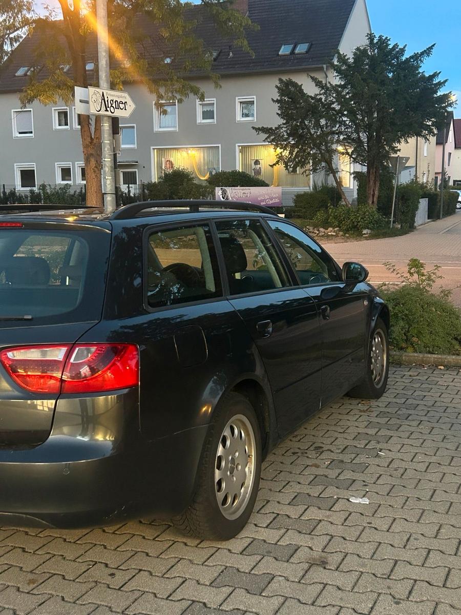 Seat Exeo 2010 — engine 143 HP (105kW)