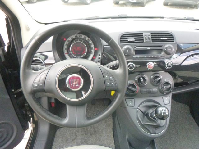 Fahrzeugabbildung Fiat 500 Lim. 1.2 8V, Lounge>Panorama/Klima/Bluetooth