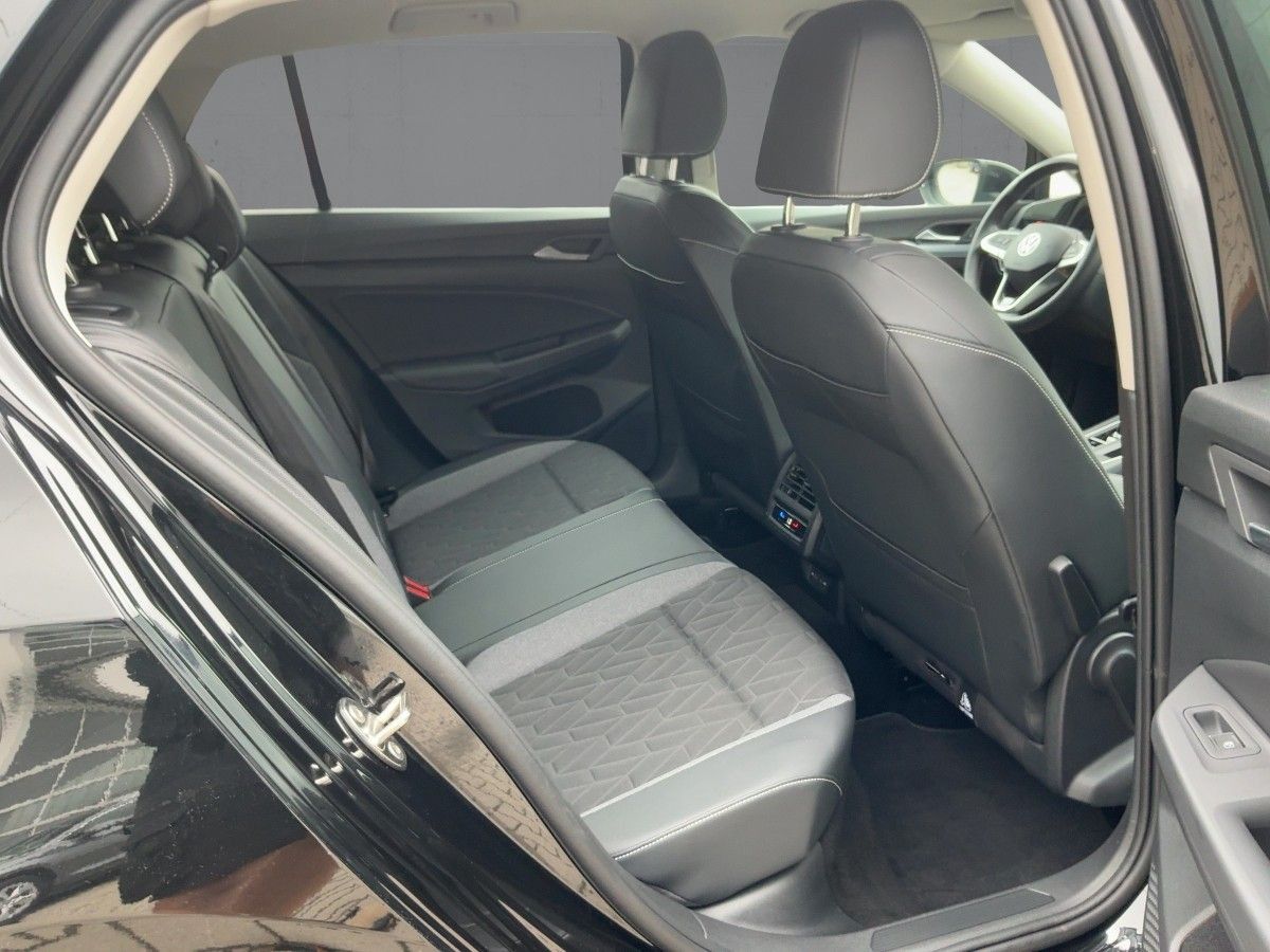 Volkswagen Golf - Bild 13