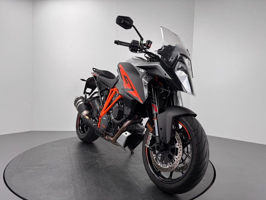 Fahrzeugabbildung KTM 1290 SUPER DUKE GT *1.HAND *TOP-ZUSTAND