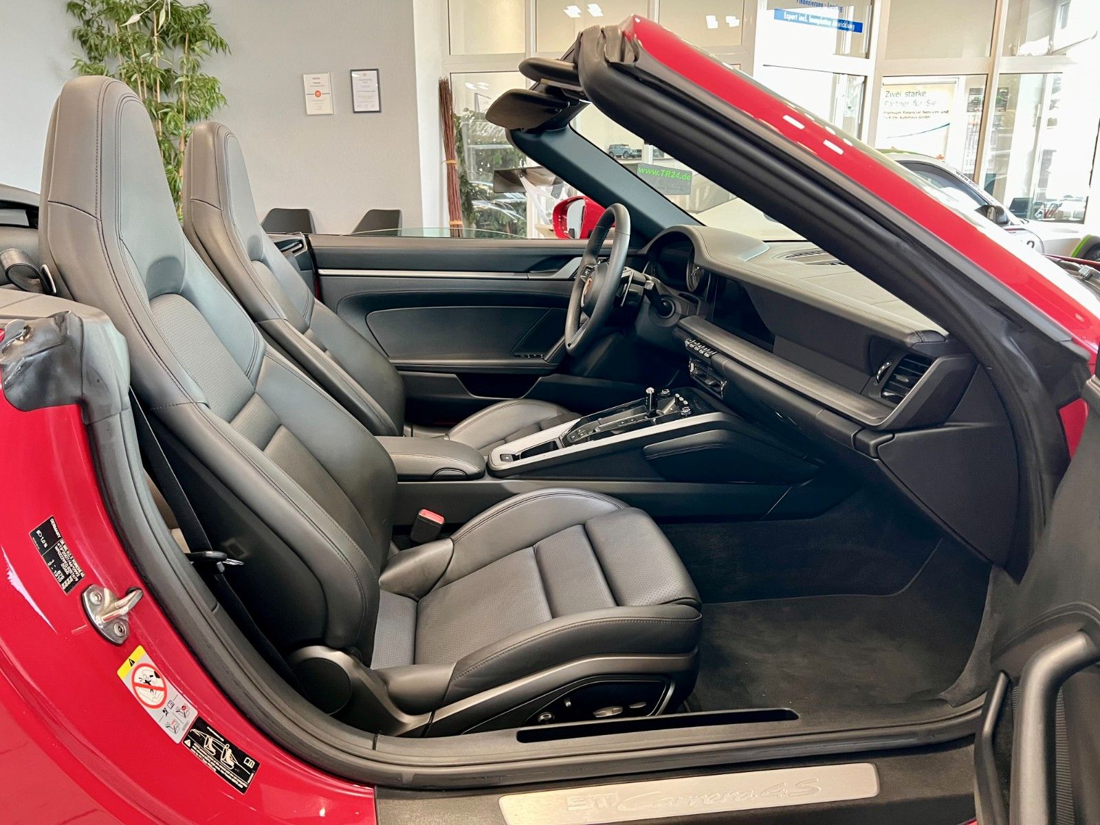 Fahrzeugabbildung Porsche 911 992 Carrera 4S Cabrio ACC, Sportabgasanlage