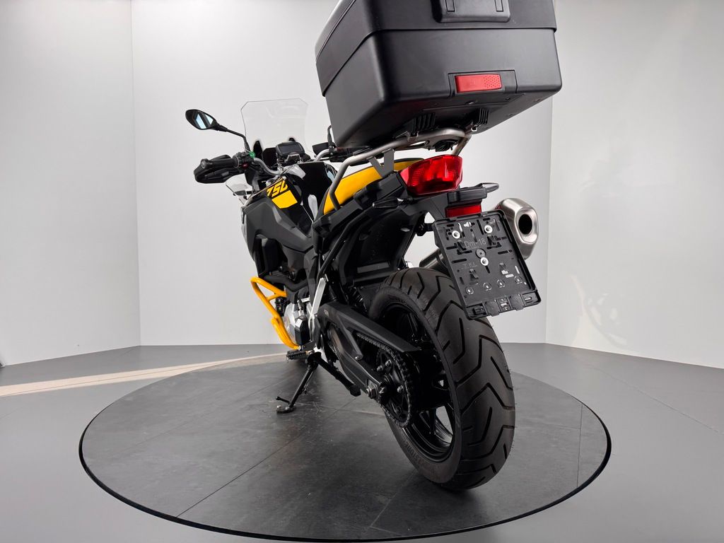 Fahrzeugabbildung BMW F 750 GS  40 Jahre *TOP-ZUSTAND *2900 KM !