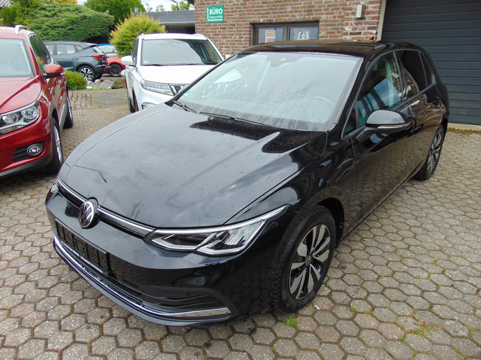 Volkswagen Golf 1.5 TSI OPF 96kW MOVE