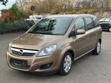 Opel Zafira B Family Plus 1.8 Xenon PDC Klima SHZ - gebrauchte Opel Zafira aus dem Jahr 2013