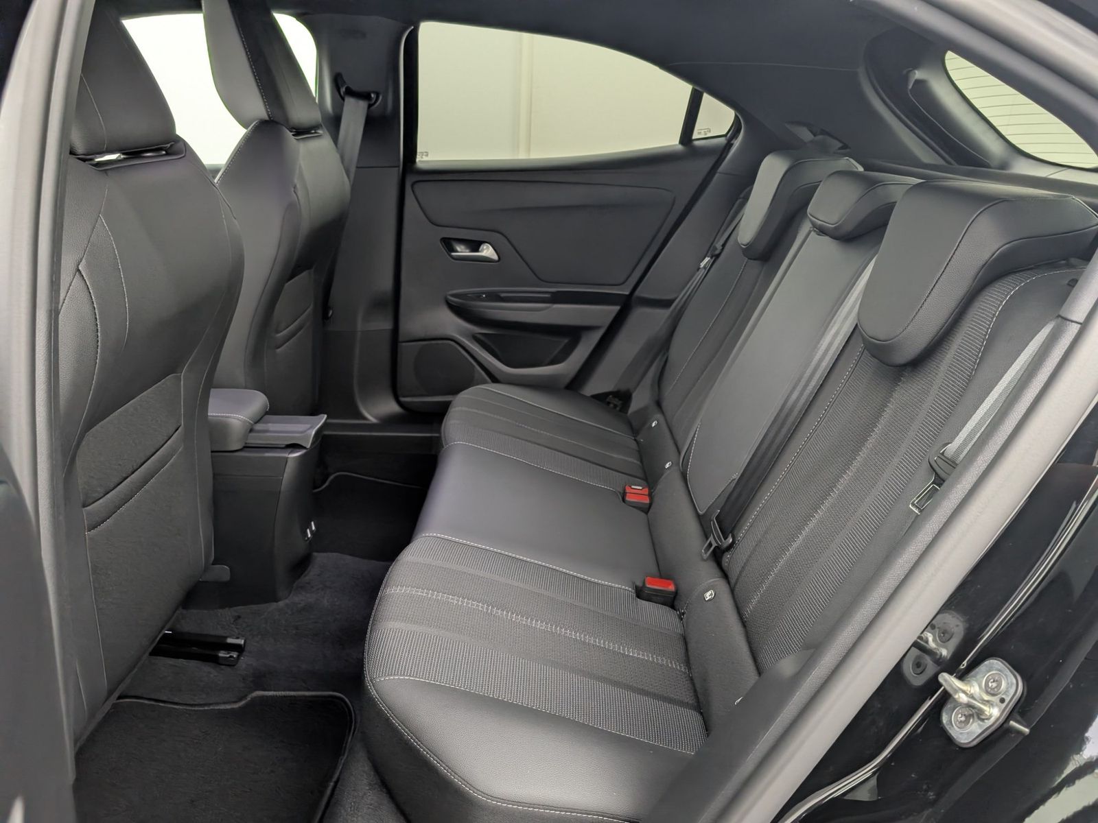 OPEL Mokka 1.2 Turbo GS Automatik SHZ LED Kamera – Bild 9
