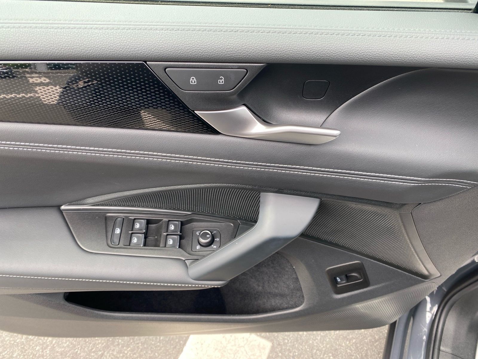Volkswagen Tiguan - Bild 12