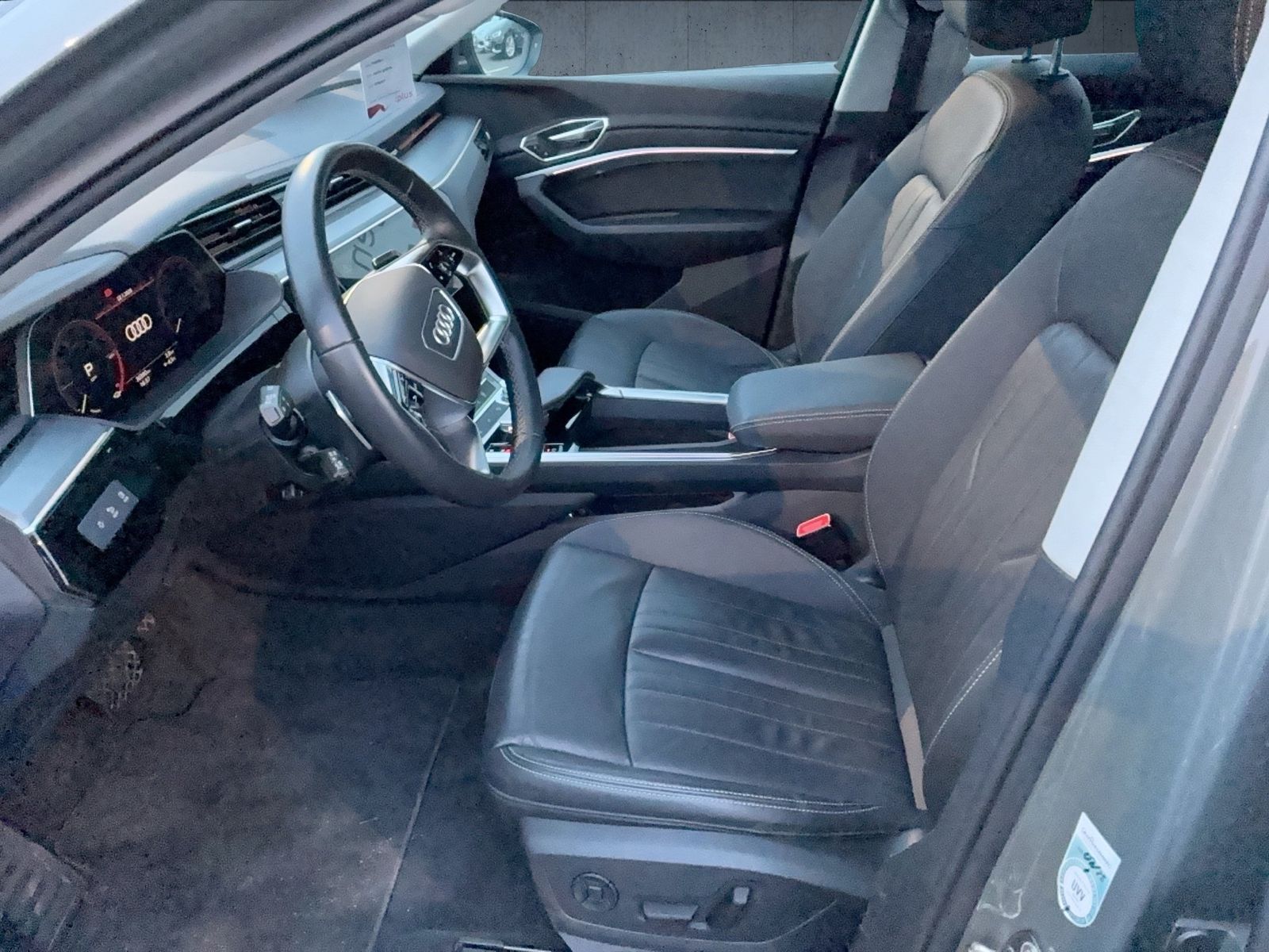 Audi Q8 e-tron - Bild 10