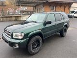 Nissan Pathfinder 3.5 V6 Auto - Nissan Pathfinder: V6
