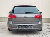 Volkswagen Golf VII Lim. BMT, SITZHEIZUNG, 1.HAND, TÜV NEU - Gebrauchtwagen in Berlin bis 10.000 Euro