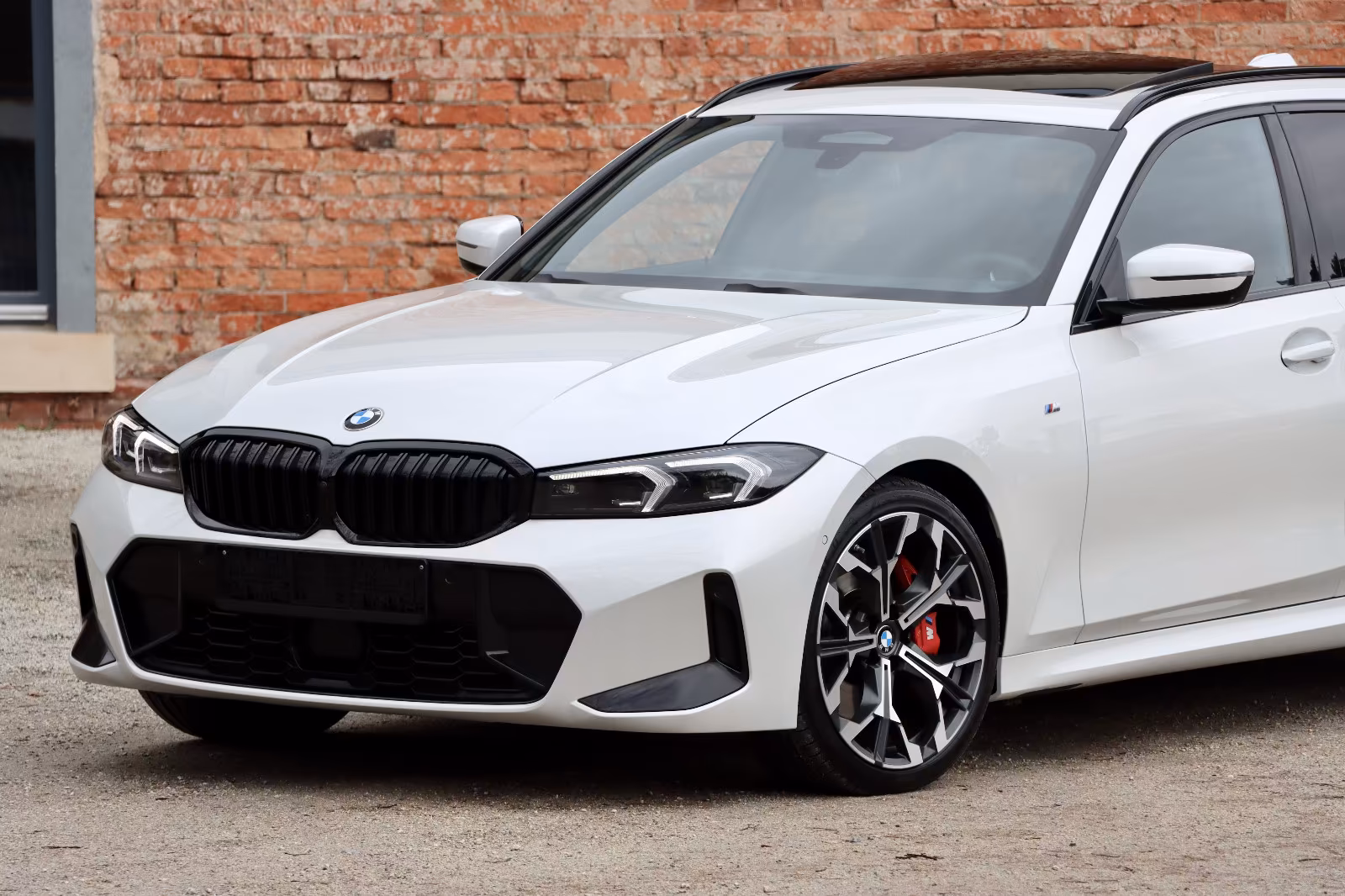 BMW 320d xDr*NP88t€*M-SPORT PRO*INDIVIDUAL*PANO*AHK*