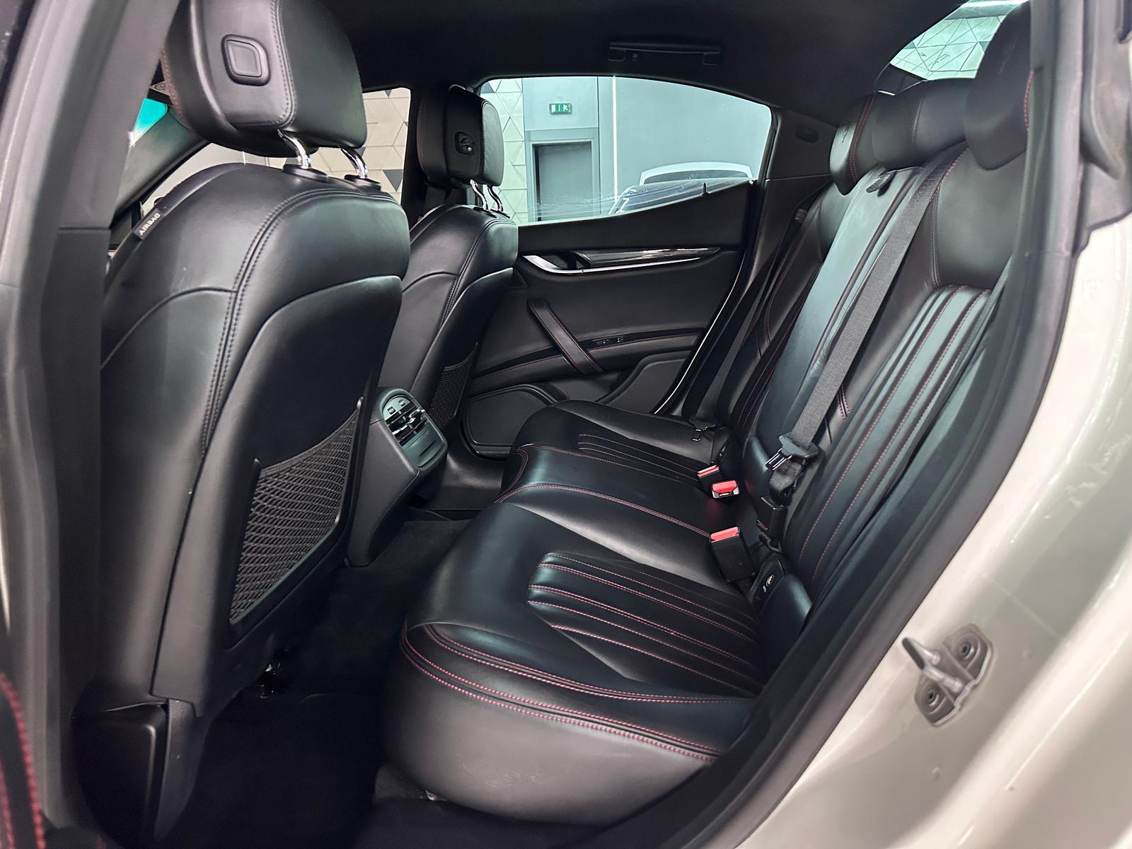 MASERATI GHIBLI 3.0 V6 TWINTURBO | 330 ch | 4X4 | BVA | HAYON ÉLECTRIQUE | VENTILATION DU SIÈGE