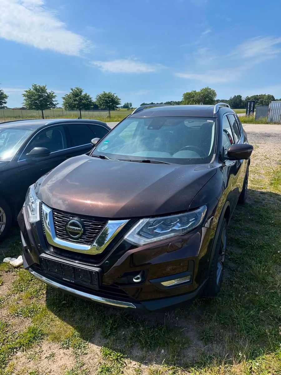 Nissan X-Trail TEKNA 7 SEATS