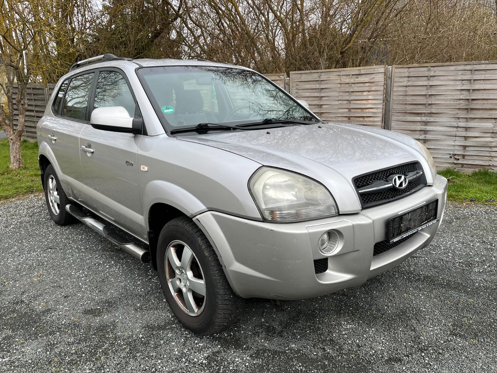 Hyundai TUCSON 2.0 GLS 4WD/AHK/TÜV