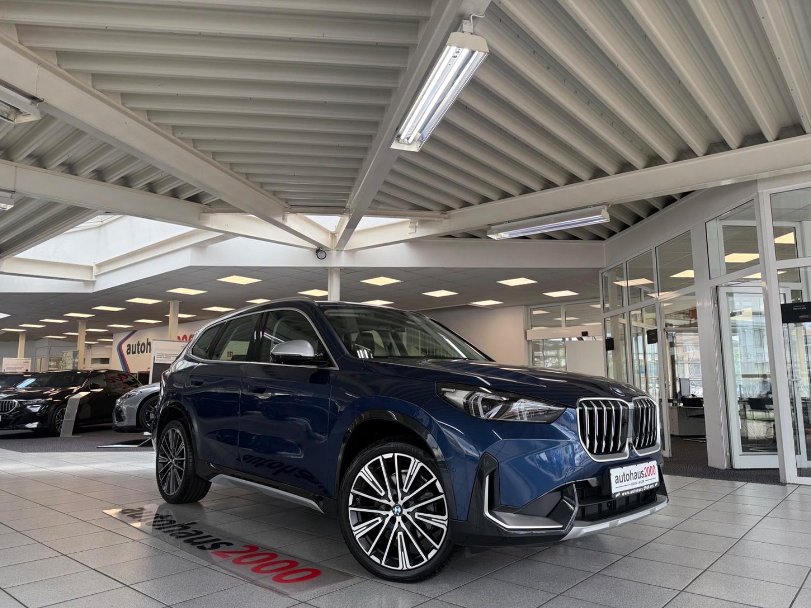 BMW X1 23 d xDrive xLine AUT./LED/HUD/360°/PANO./H&K