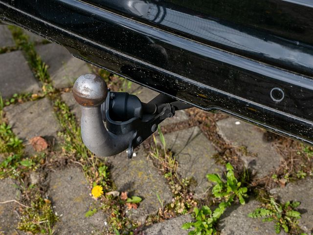 Ford Kuga 2.5 Plug-In Hybrid Vignale Stauassistent