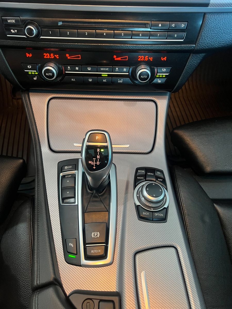 Fahrzeugabbildung BMW 525 d Lim. M Sport Paket *Digitaltacho*Softc*