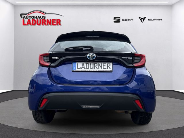 Yaris Hybrid Team Deutschland *Navi + Apple CarP