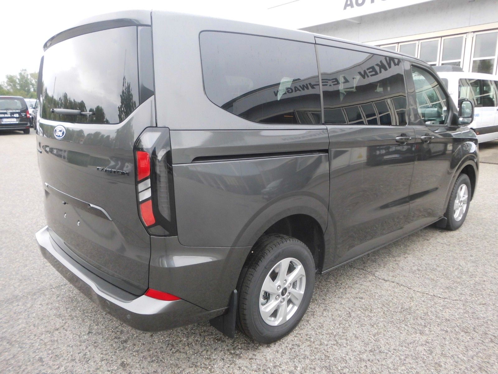 Ford Transit Custom Limited L1 imagem 3