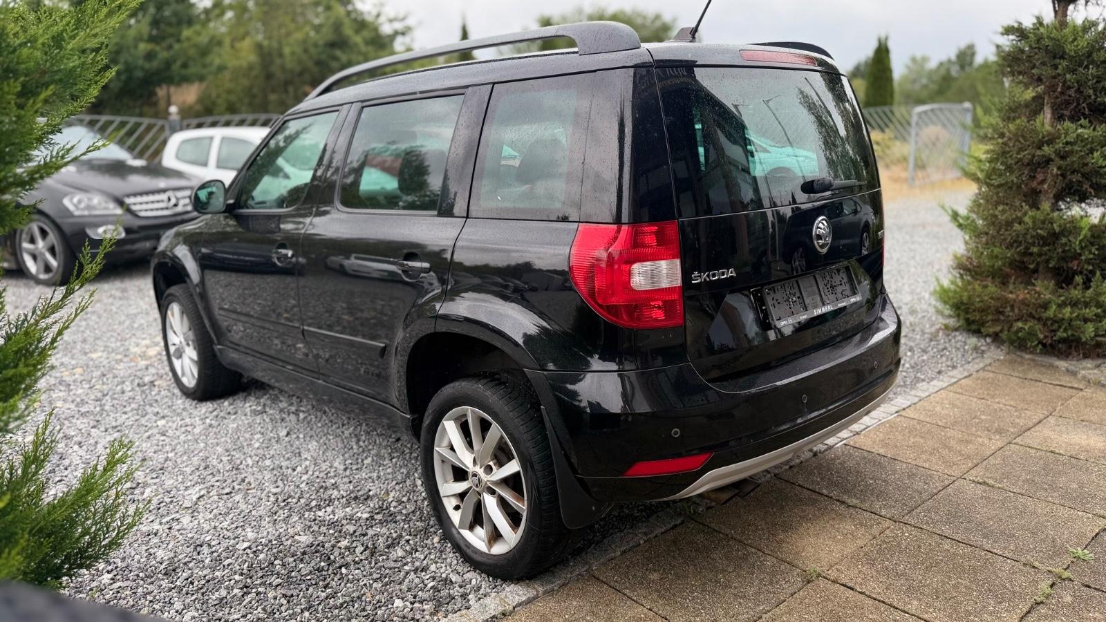 Skoda Yeti 2.0 TDI 4x4 DSG Elegance 140ch - 2 ème main - Pneus toutes saisons - Bi-xénon - Carnet entretien