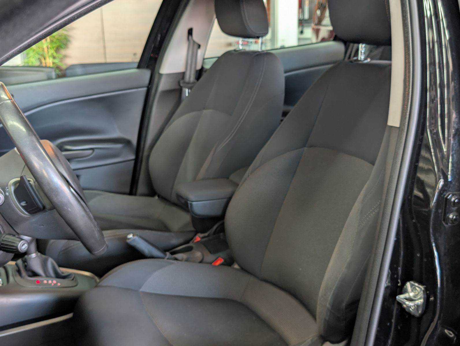 Fahrzeugabbildung Alfa Romeo Giulietta Turismo 1.4 Turbo XENON TEMP MFL ALU