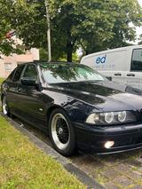 BMW e39 530i neuer  TÜV Vollausstattung - BMW 530 mit Benzin-Antrieb: Limousine, 530i E39