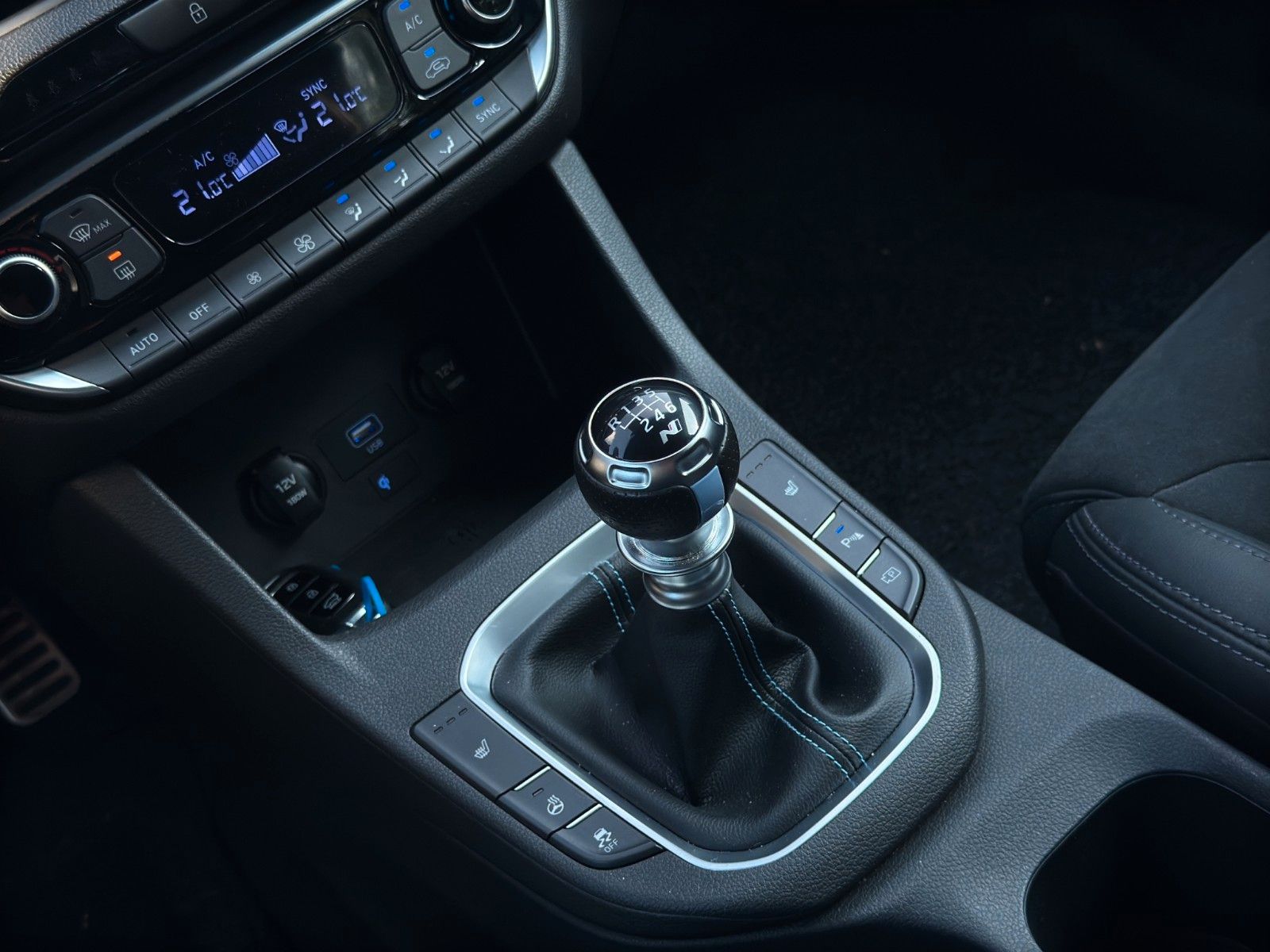 Fahrzeugabbildung Hyundai i30 N Performance  *Schalen/Alcantara/Kamera*