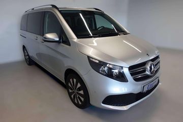 Mercedes V 220 - 3