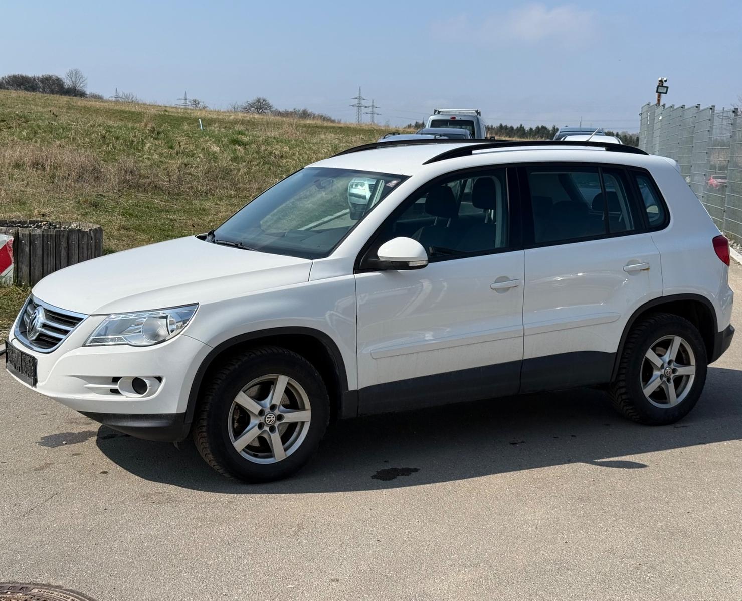 Volkswagen Tiguan 2.0 TDI 4.Motion *KLIMA*6.GANG*AHK*EURO.4