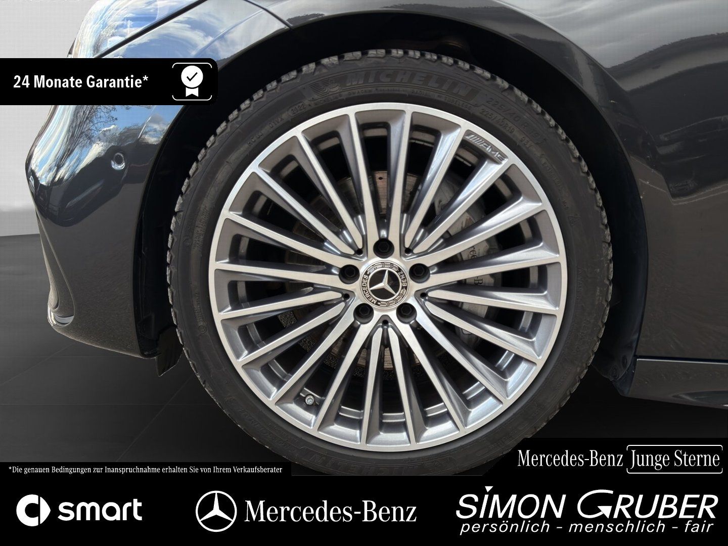 Fahrzeugabbildung Mercedes-Benz C 200 4MATIC AMG 19Zoll Pano Ambi Distr. 360 AHK