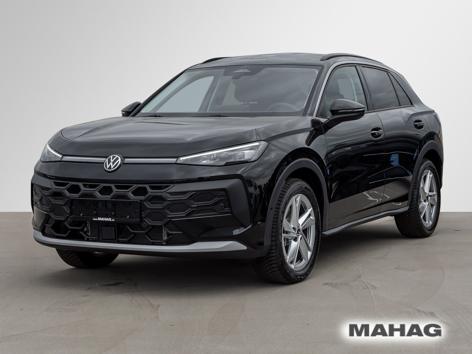 Volkswagen T-Roc 1.5 eTSI LIFE LED+ R-KAM APP ACC DAB+ 18" imagem 3