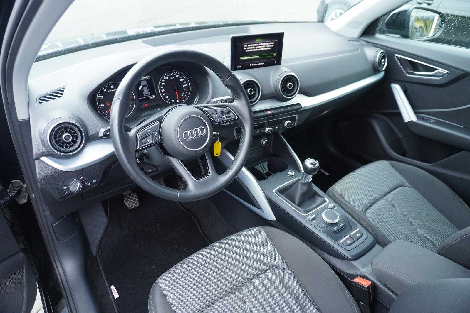 Audi Q2 1.0 TFSI sport ultra Navi LED Tempomat PDC