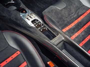 2022 Ferrari SF90 照片 7
