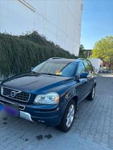 Volvo XC 90 D5 AWD - Volvo XC90 aus 2013: Geländewagen
